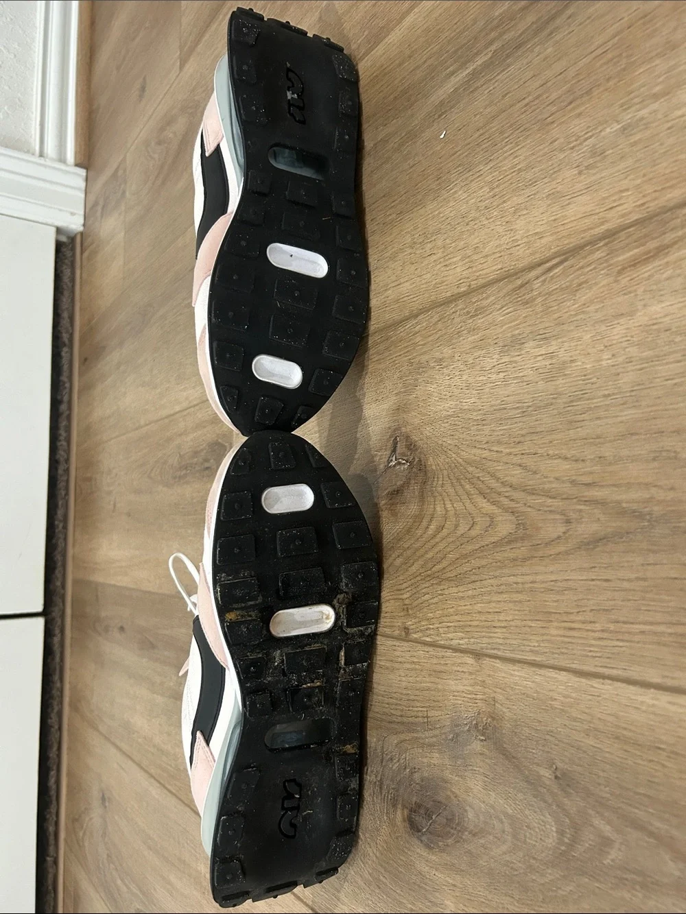 Nike Air Max Pre Day ‘Light Soft Pink’ - Picture 7 of 11